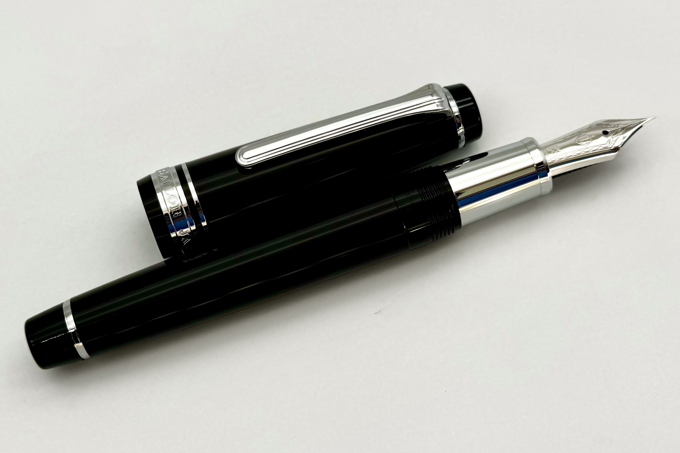 SailorLEProfessionalGearGinzaSilverFP_E